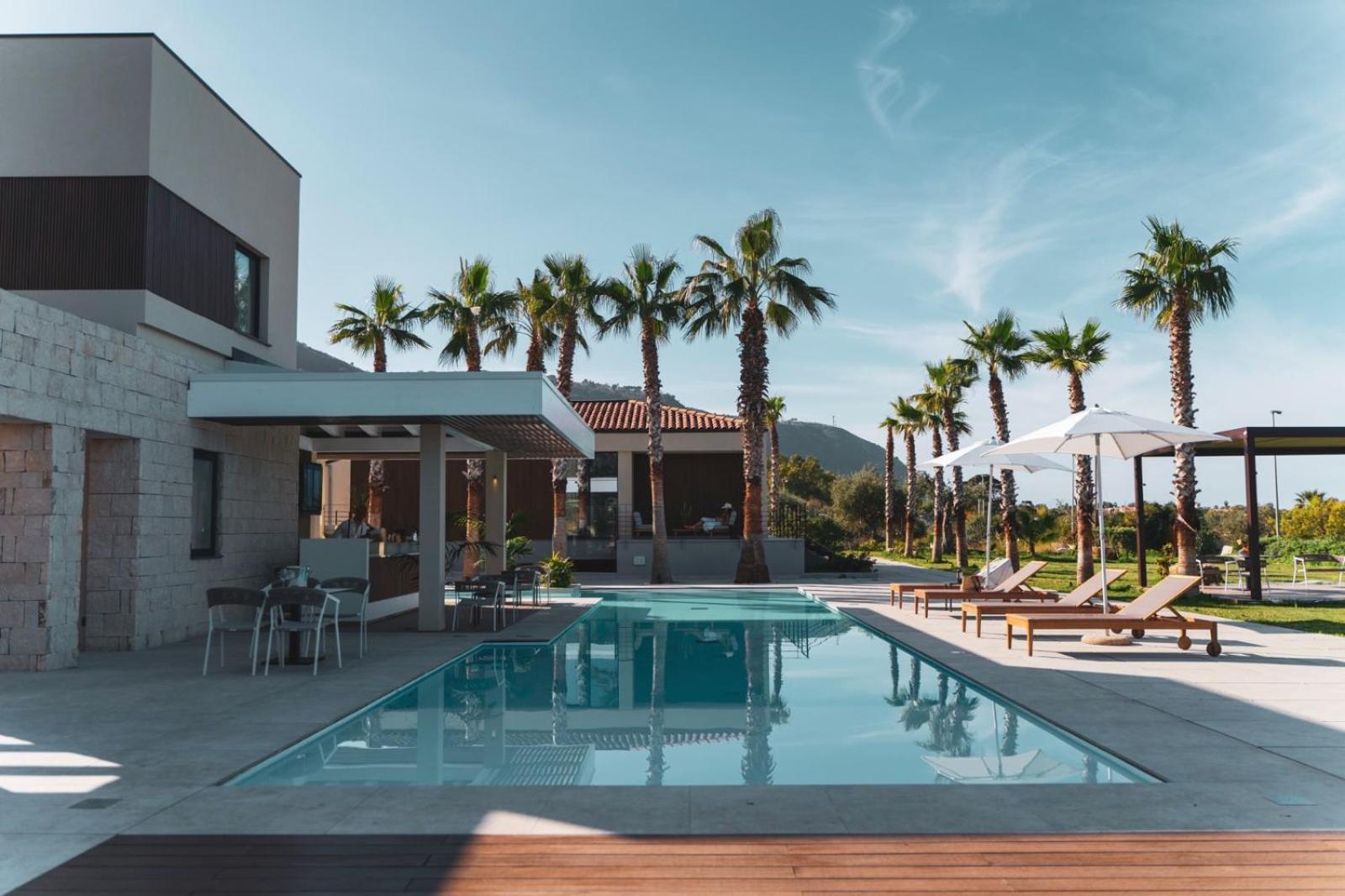 Insulae Resort Чефалу Екстер'єр фото